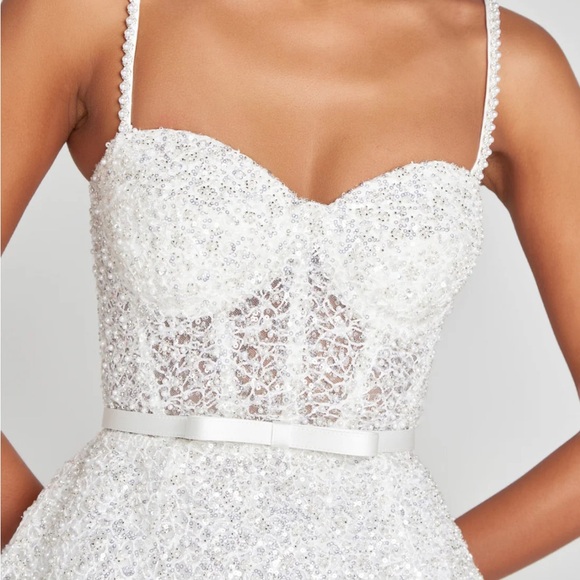 NADINE MERABI White Sleeveless Sweetheart Mini Dress - Picture 3 of 16